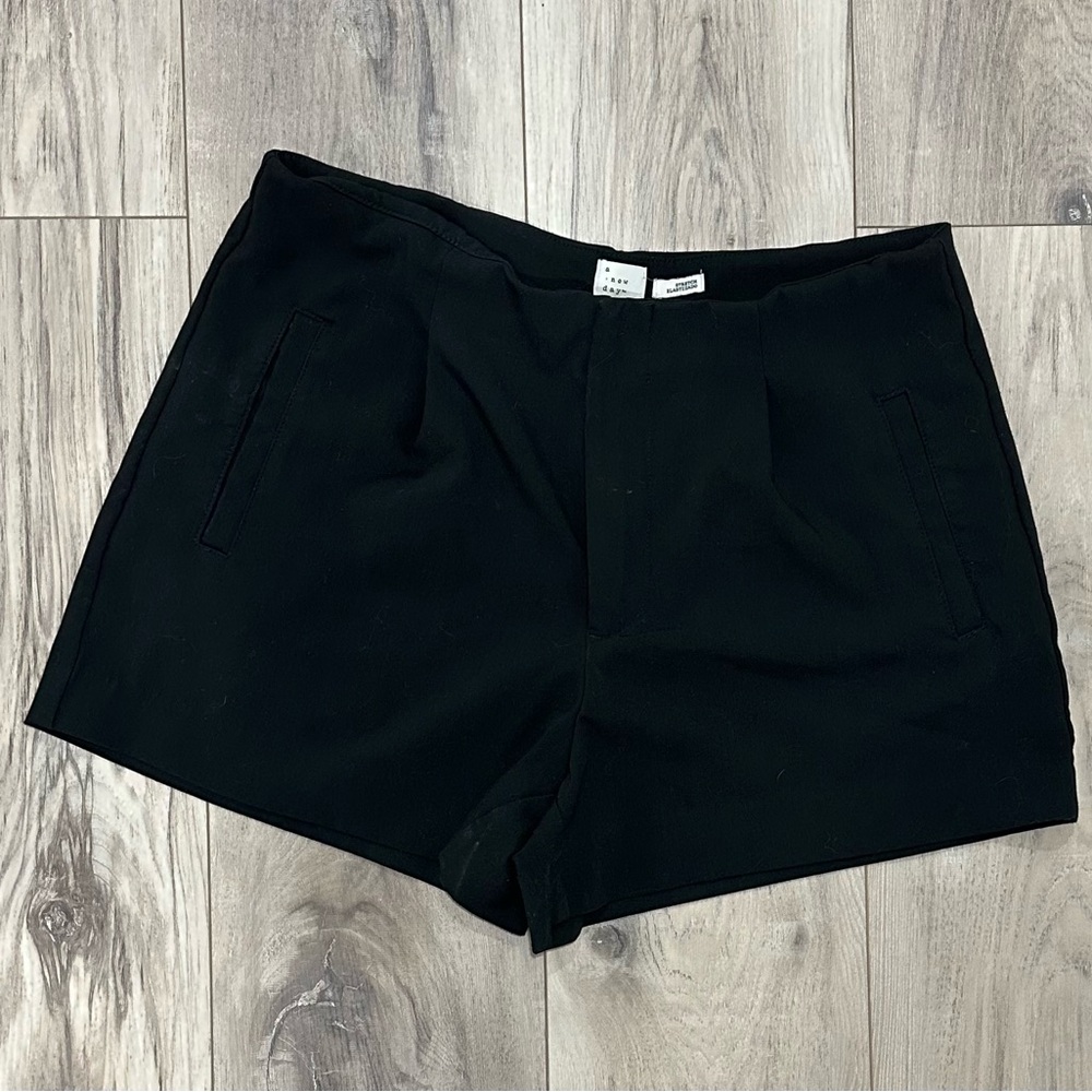a new day Black High Rise Tailored Shorts